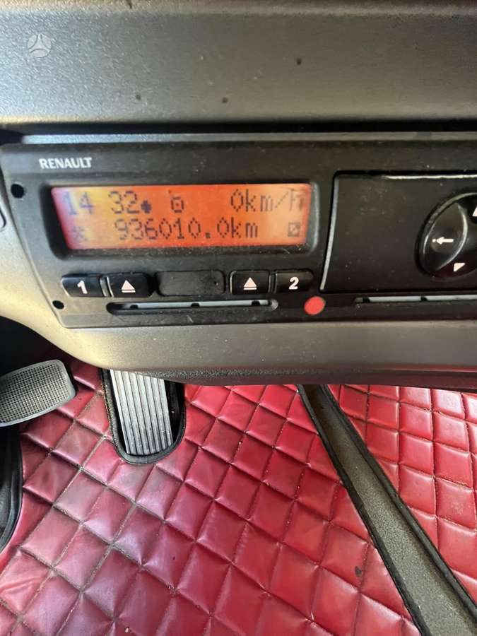 Renault Magnum, 2 спальных места