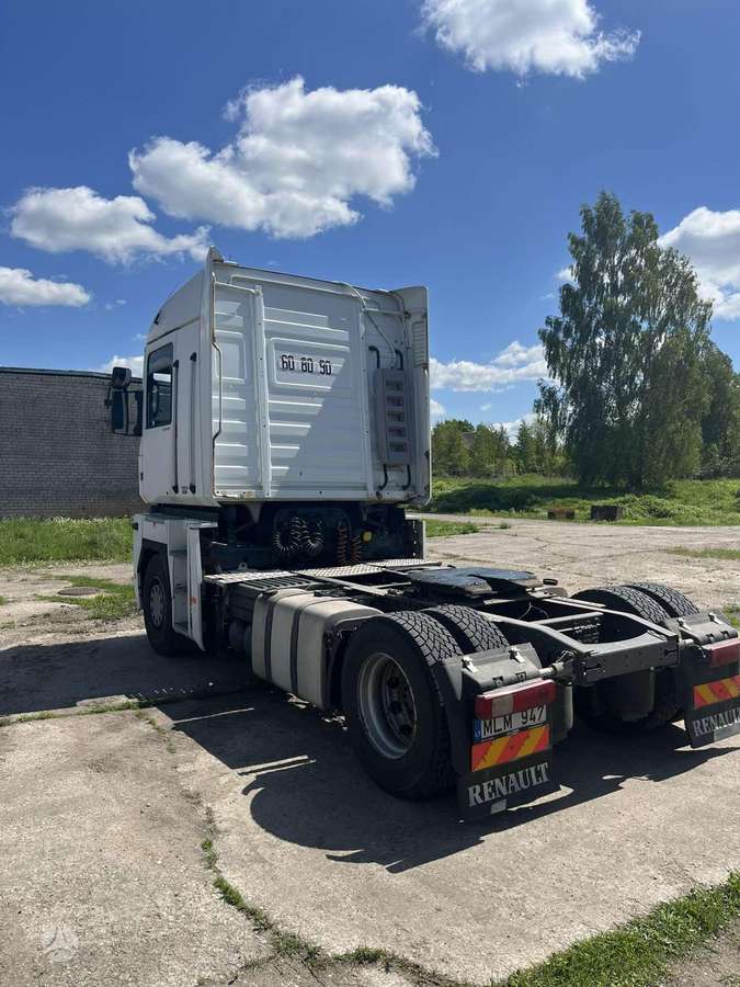 Renault Magnum, 2 miegamosios vietos
