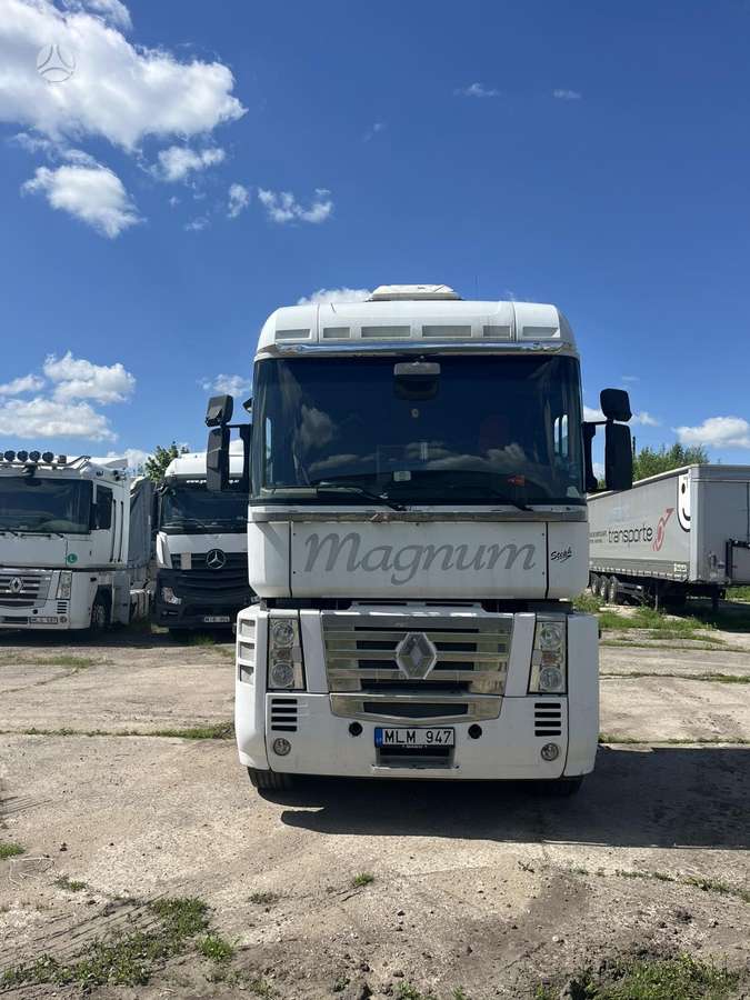 Renault Magnum, 2 miegamosios vietos