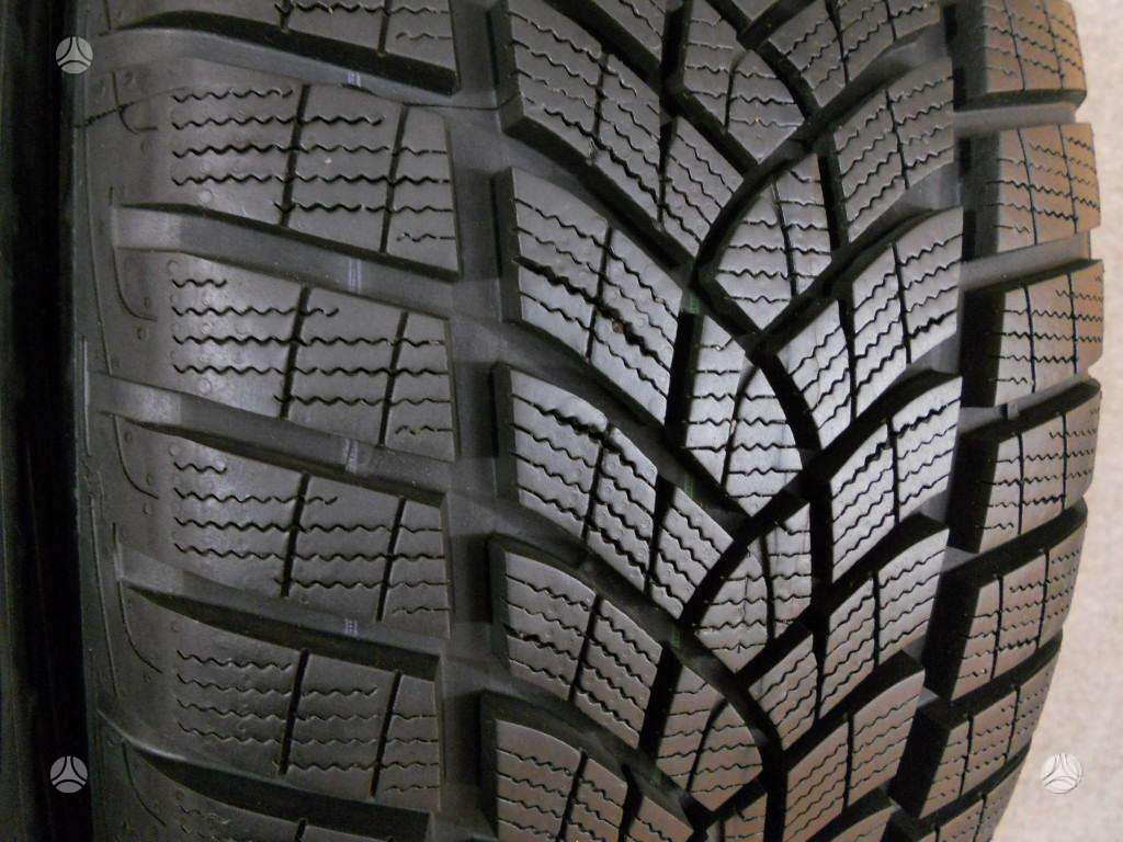 Goodyear 2024m 95% Performance+*, winter 155/70 R19