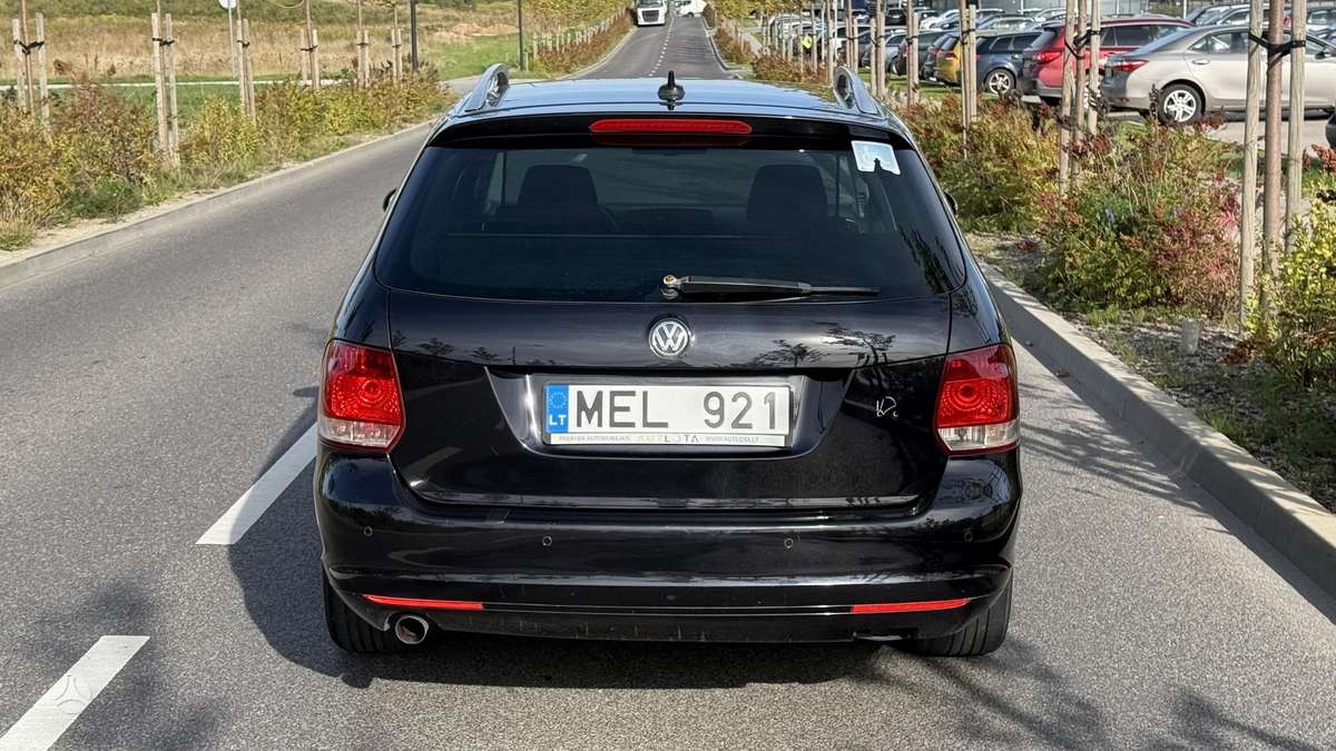 Volkswagen Golf - 4