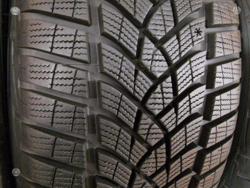 Goodyear 2024m 95% Performance+', winter 155/70 R19