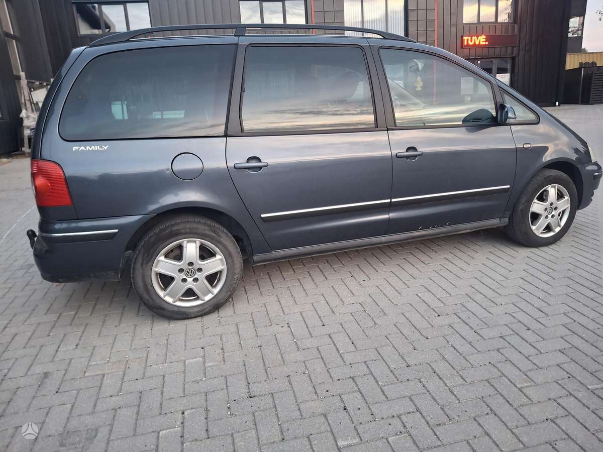 Volkswagen Sharan - 9