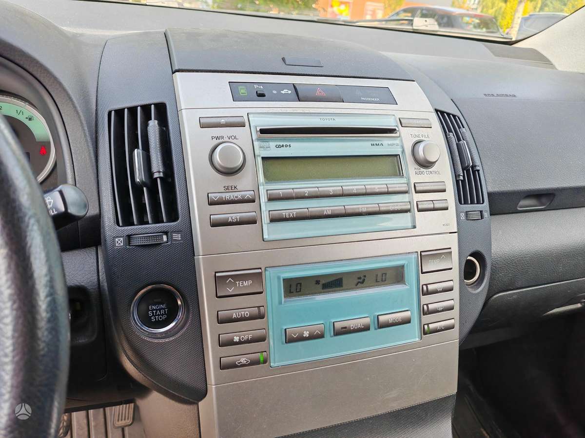 Toyota Corolla Verso - 7