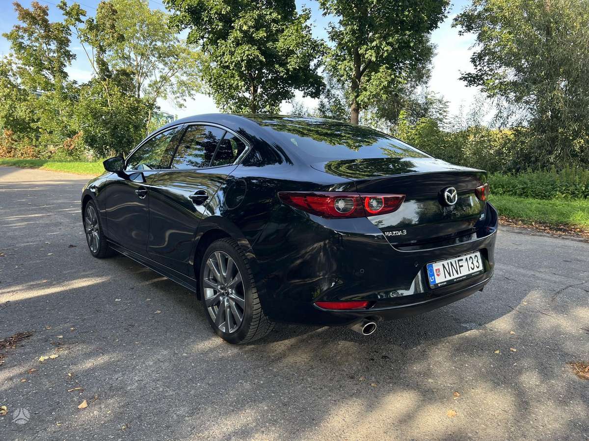 Mazda 3, 2.5 l., Седан
