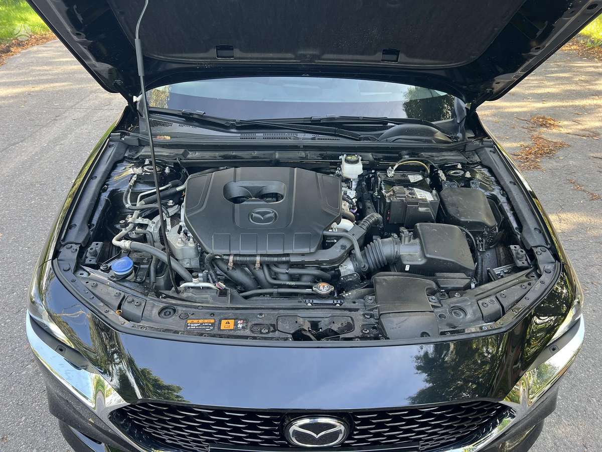 Mazda 3, 2.5 l., Седан