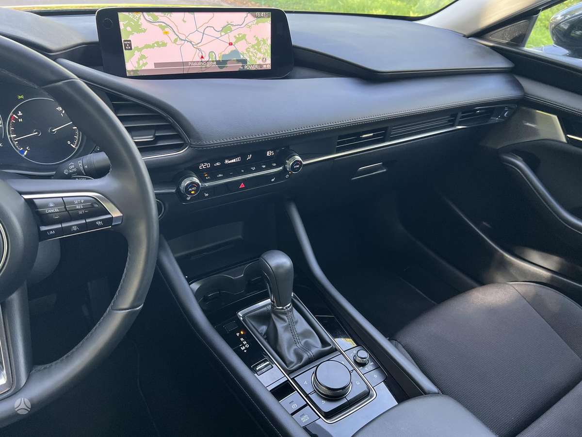 Mazda 3, 2.5 l., Седан