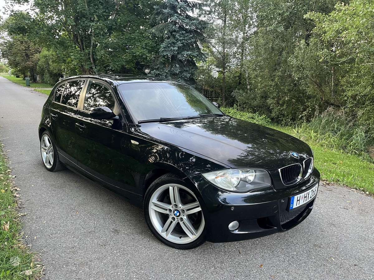 BMW 120, 2.0 l., Хэтчбек
