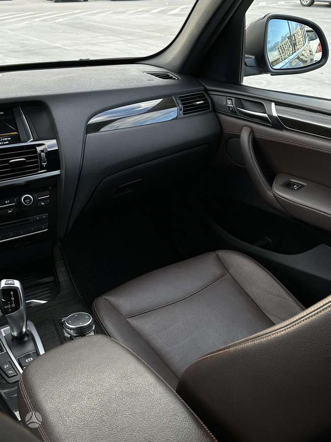 BMW X3, 2.0 l., off-road / crossover