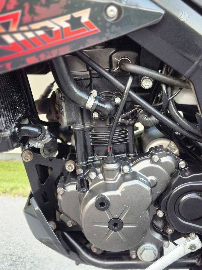 Aprilia SX 125cc, supermoto
