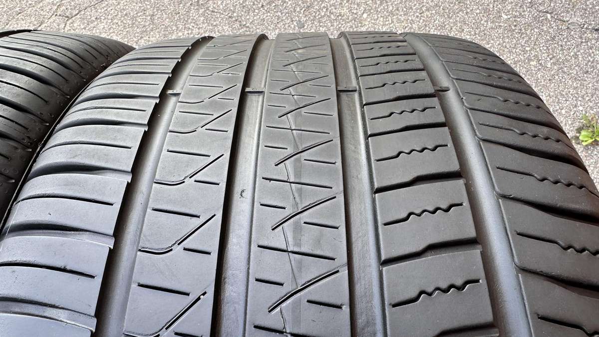 Pirelli SCORPION Zero, universalios 295/35 R21