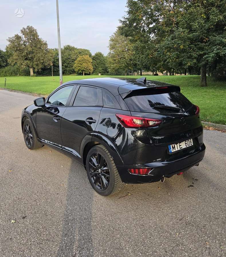 Mazda CX-3, 2.0 l., off-road / crossover