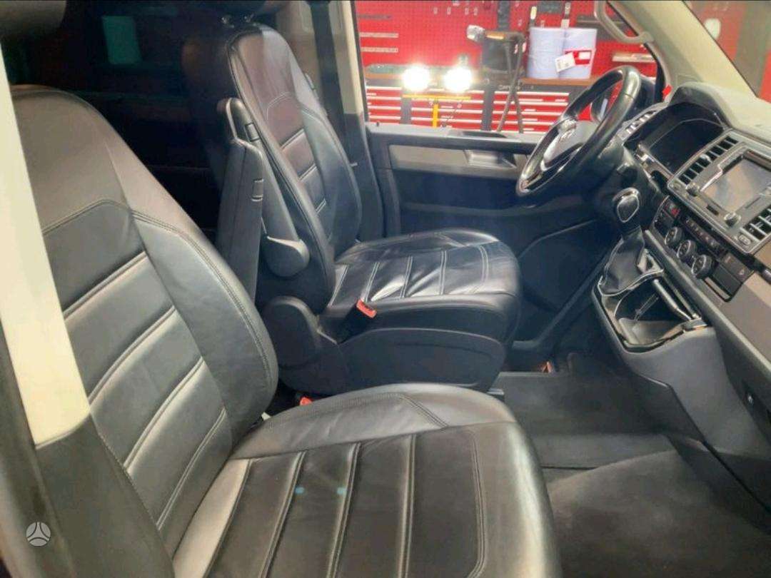Volkswagen Multivan - 7