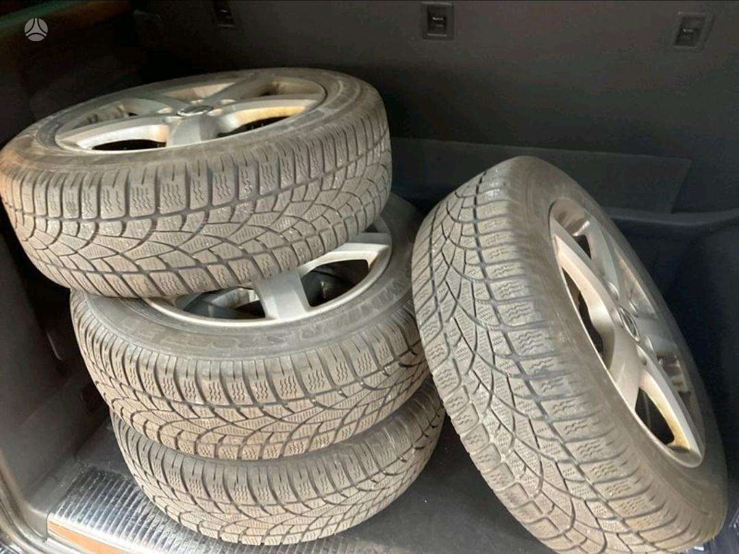 Volkswagen Multivan - 10