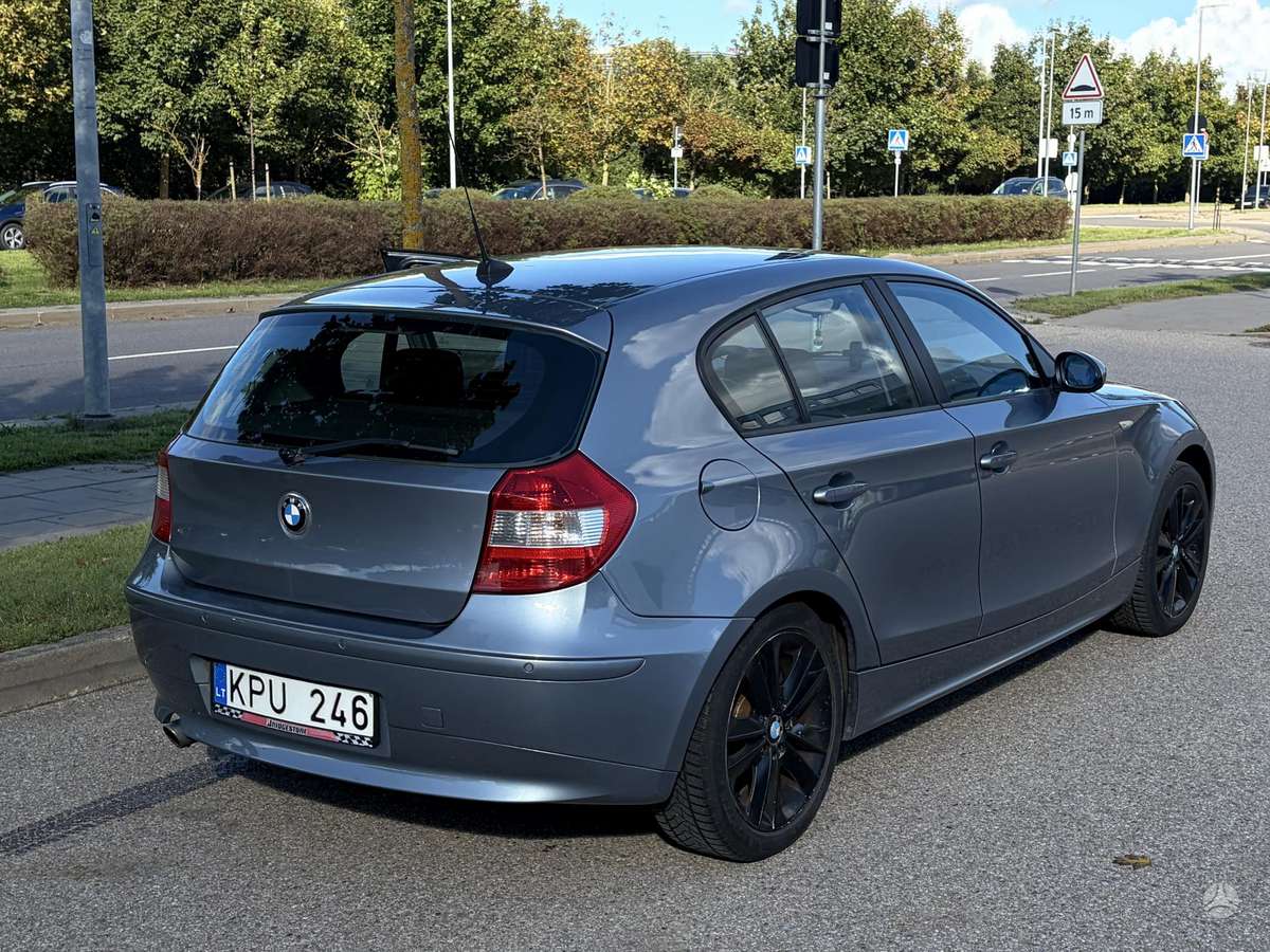 BMW 118, 2.0 l., hatchback