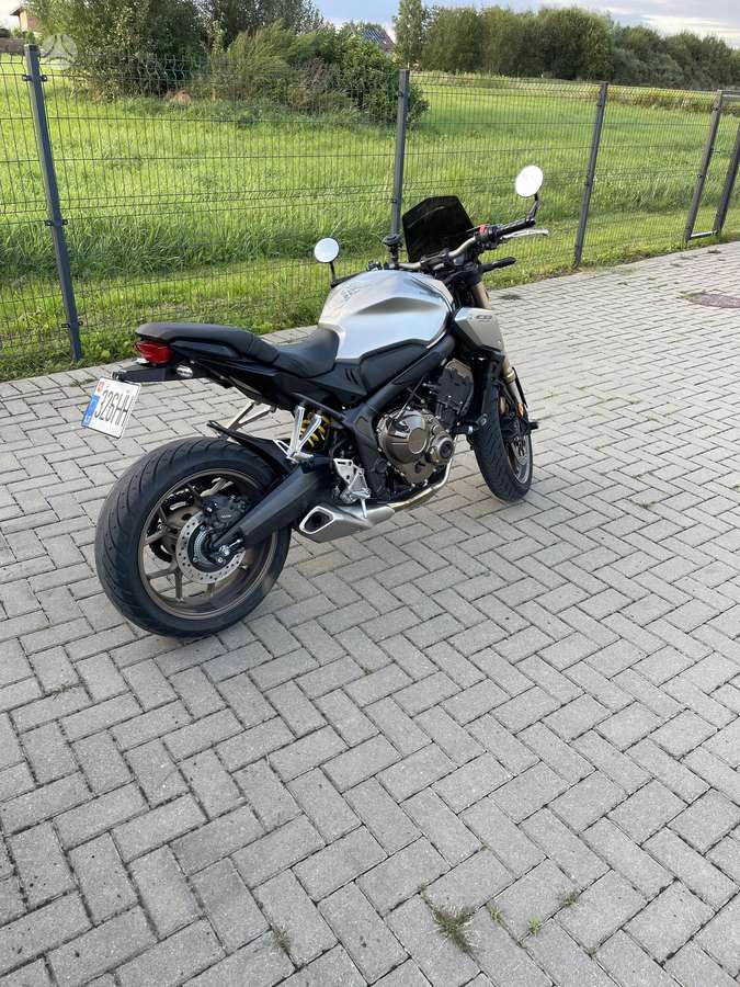 Honda CB 650cc, street / klasikiniai