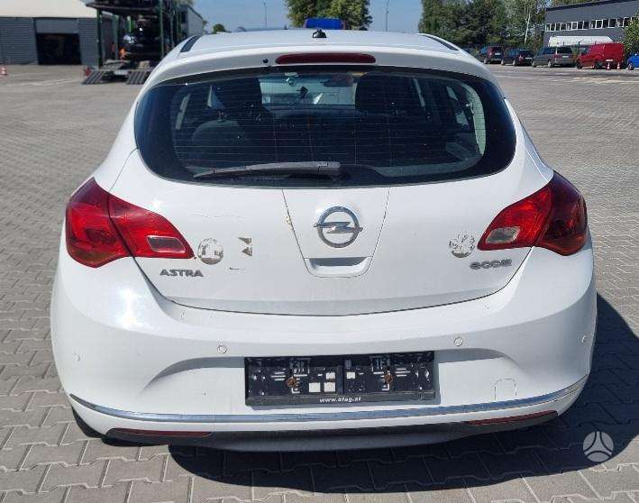 Opel Astra, 1.4 l., hatchback