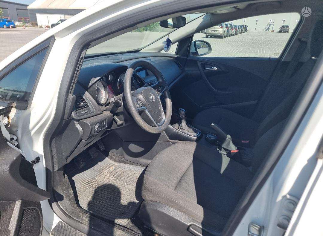 Opel Astra, 1.4 l., Хэтчбек