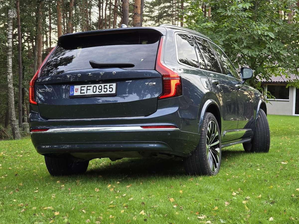 Volvo XC90 - 5