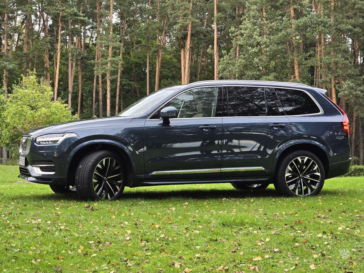 Volvo XC90 - 7