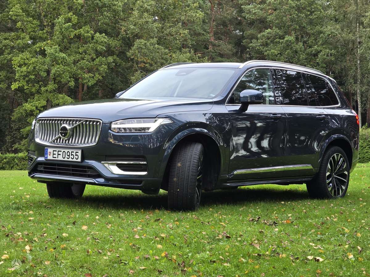Volvo XC90 - 8