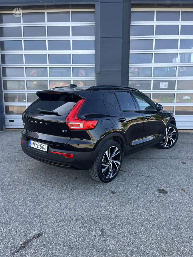 Volvo XC40 - 4