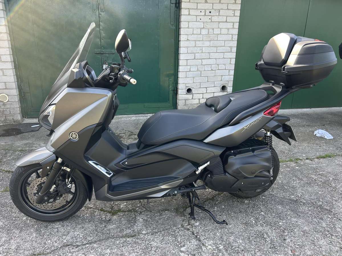 Yamaha XMAX 400 400cc, scooters / mopeds