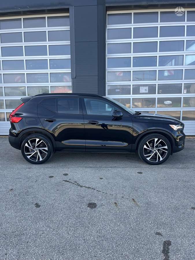 Volvo XC40 - 8