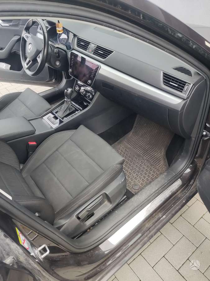 Skoda Superb, 2.0 l., wagon