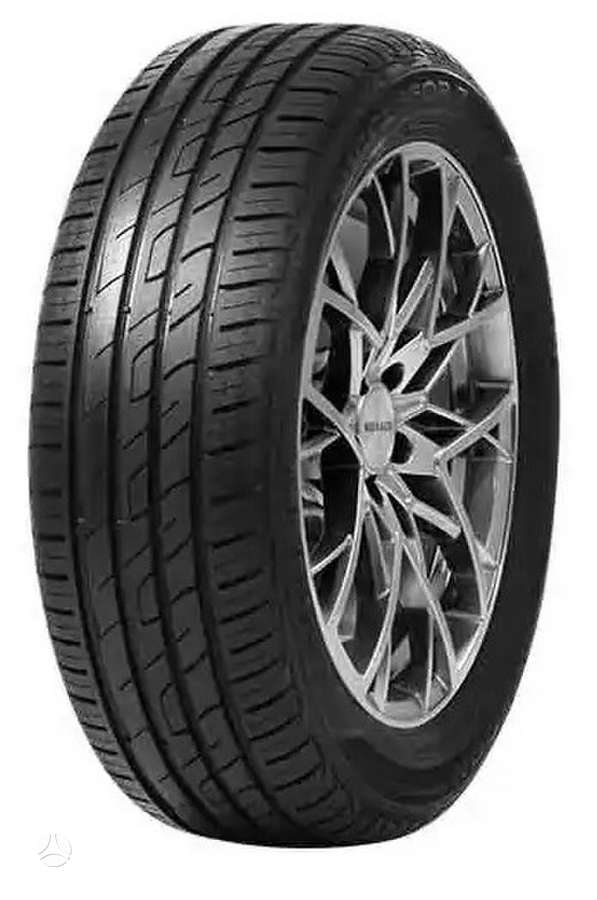 Tyfoon, summer 235/55 R17