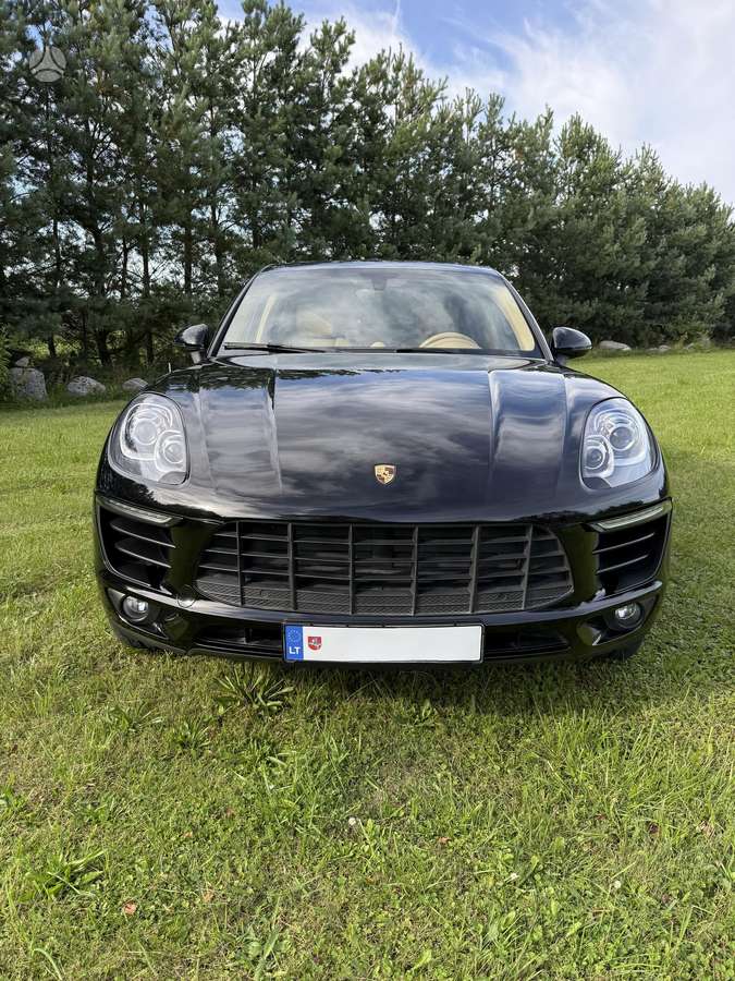Porsche Macan - 2
