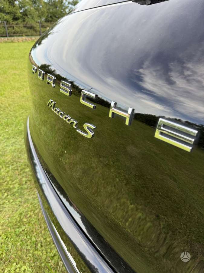 Porsche Macan - 12