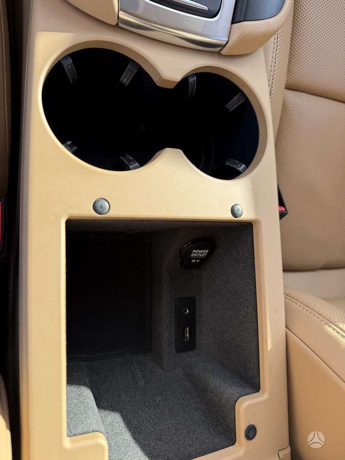 Porsche Macan, 3.0 l., off-road / crossover