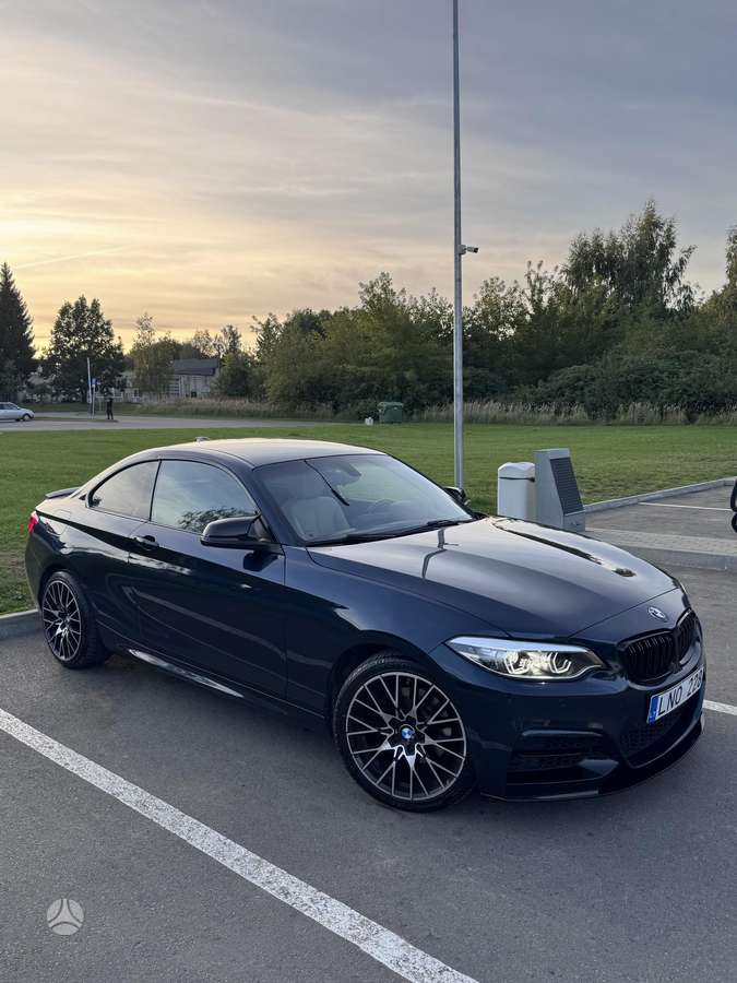 BMW 228, 2.0 l., Купе (coupe)