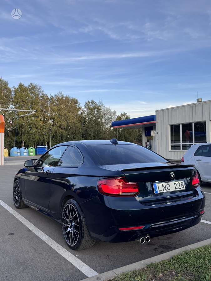 BMW 228, 2.0 l., Купе (coupe)
