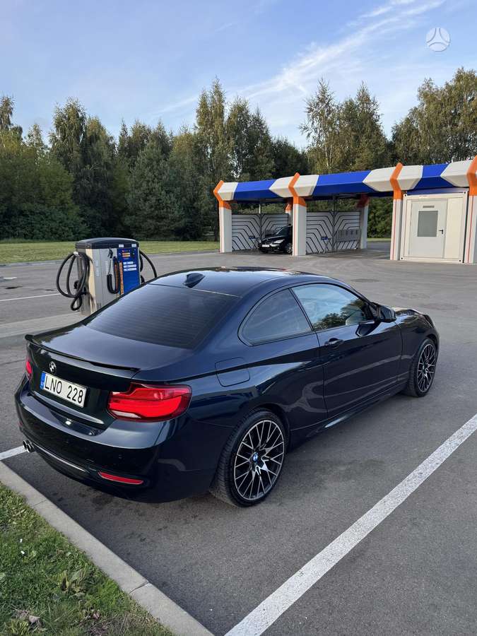 BMW 228, 2.0 l., Купе (coupe)