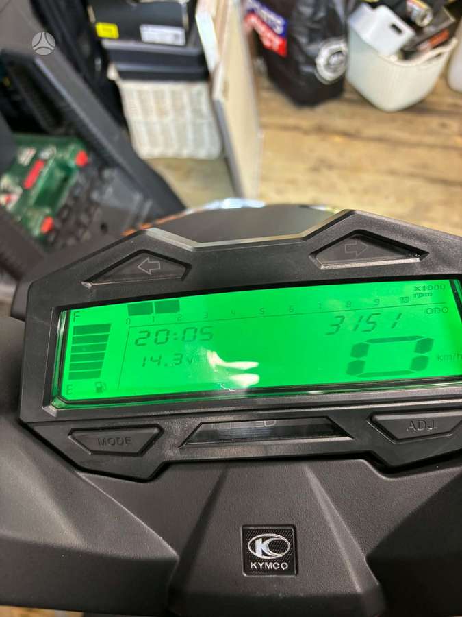 Kymco Super 8 49cc, scooters / mopeds