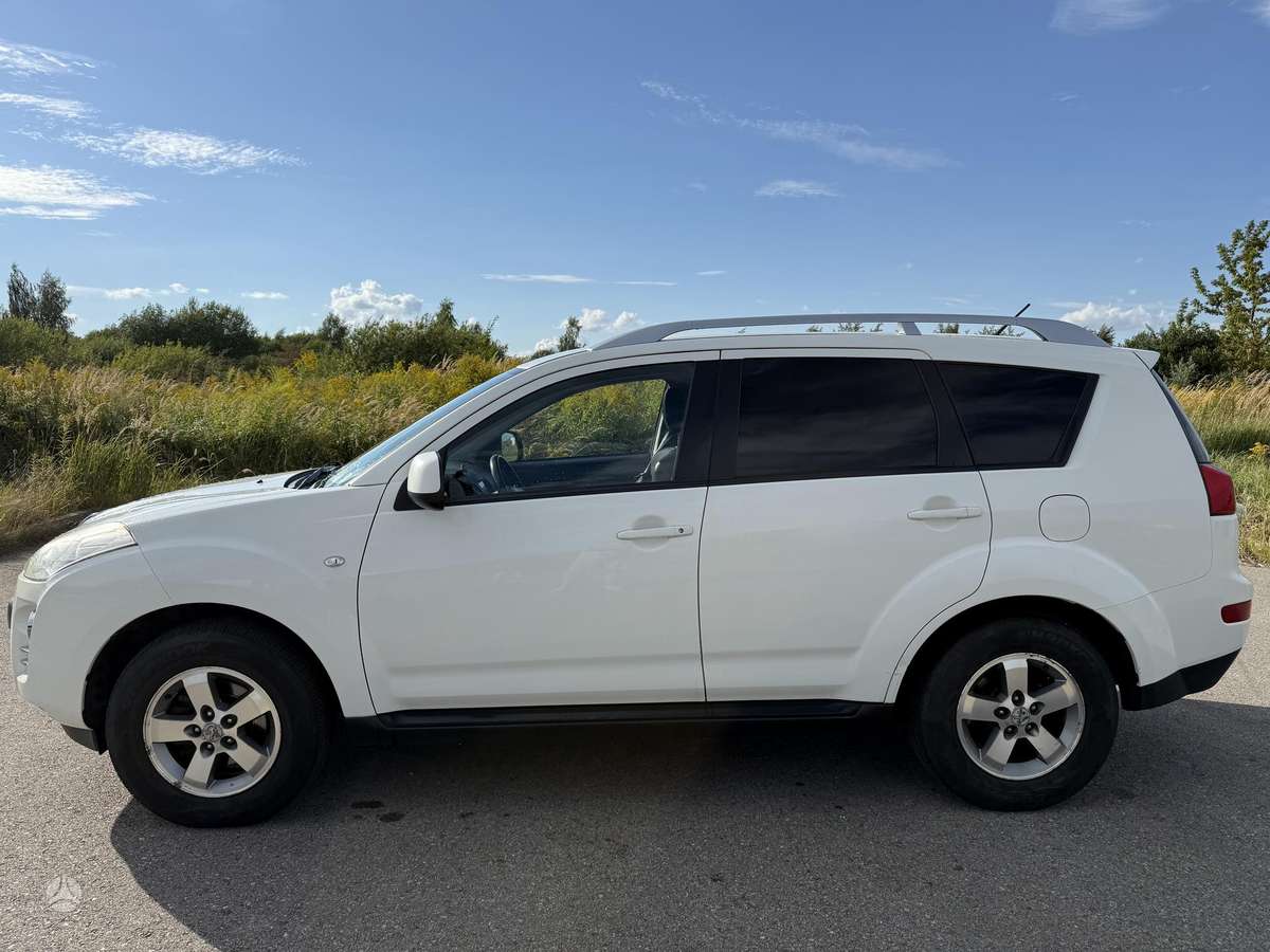 Peugeot 4007 - 3