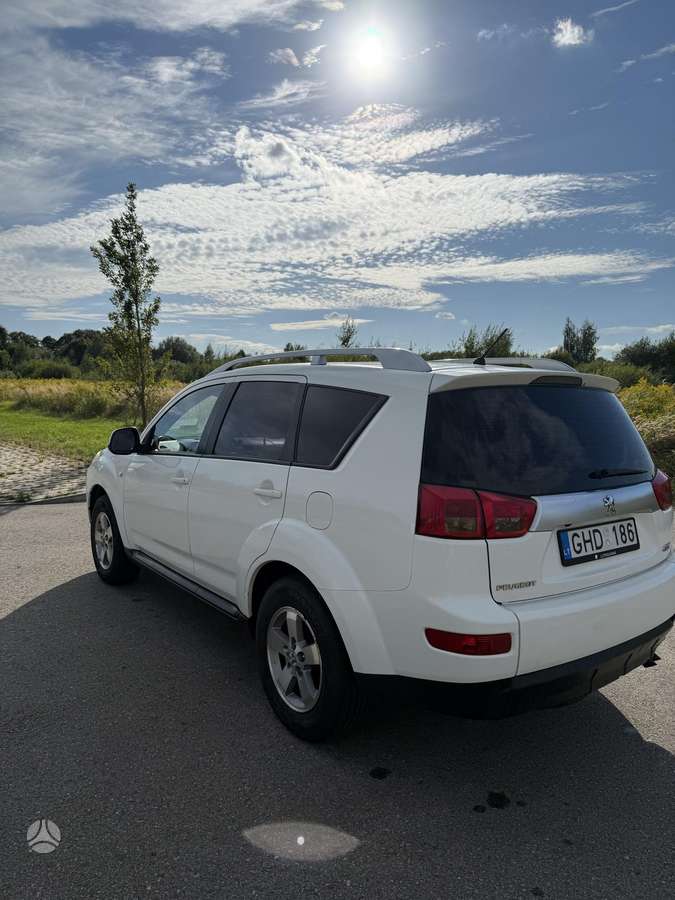 Peugeot 4007 - 4