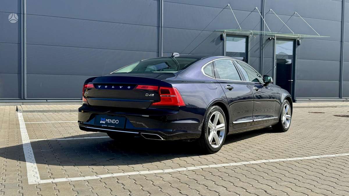 Volvo S90, 2.0 l., Седан