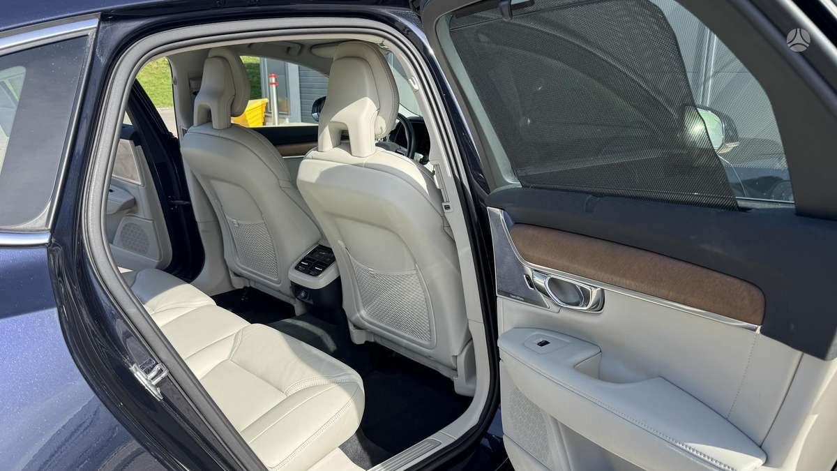 Volvo S90, 2.0 l., Седан