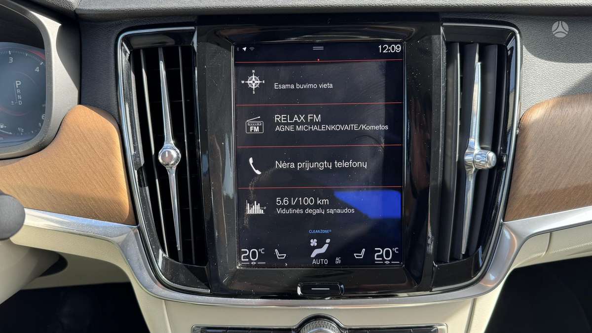 Volvo S90, 2.0 l., Седан