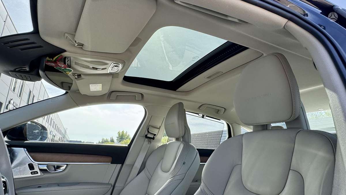 Volvo S90, 2.0 l., Седан