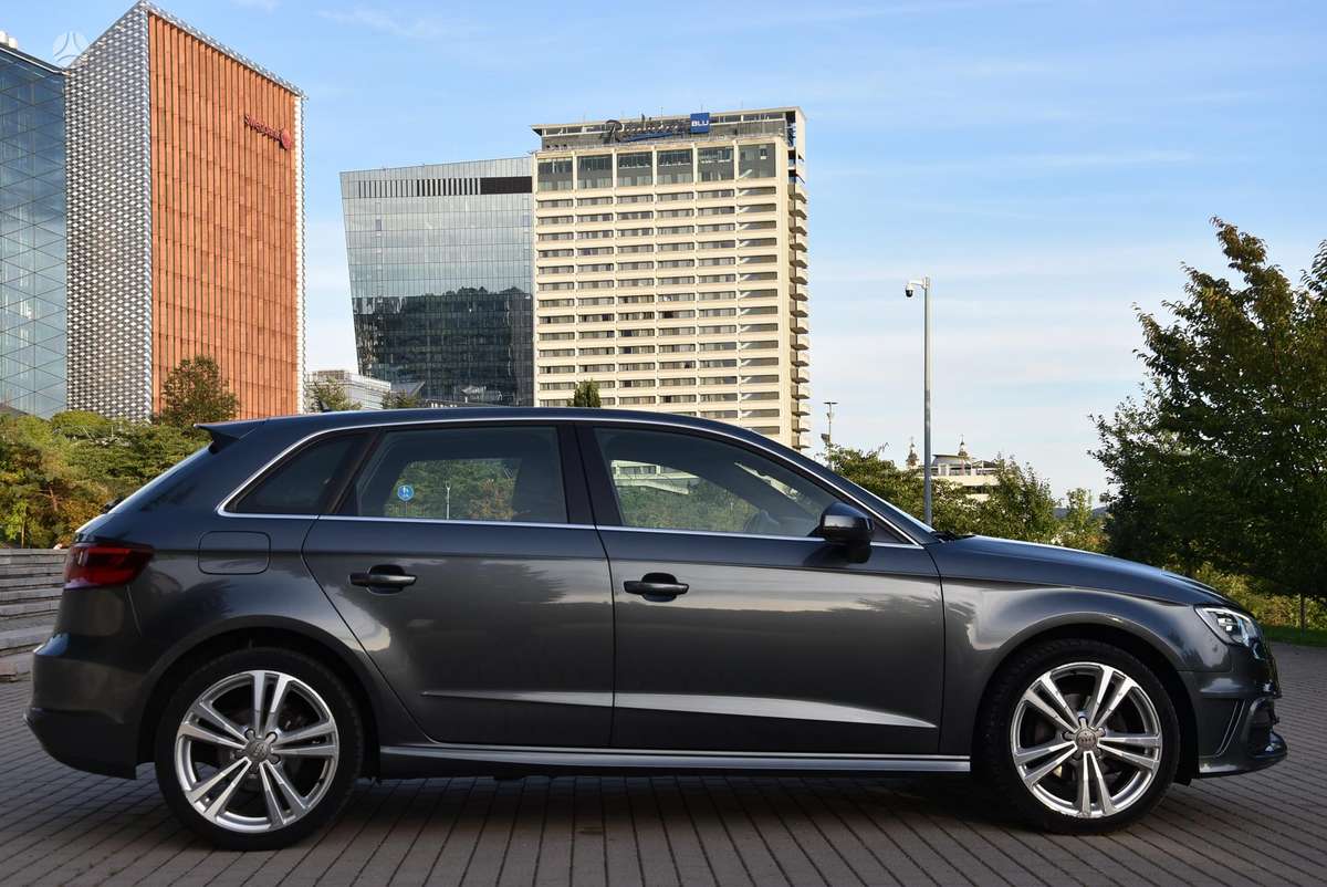 Audi A3, 1.4 l., hatchback