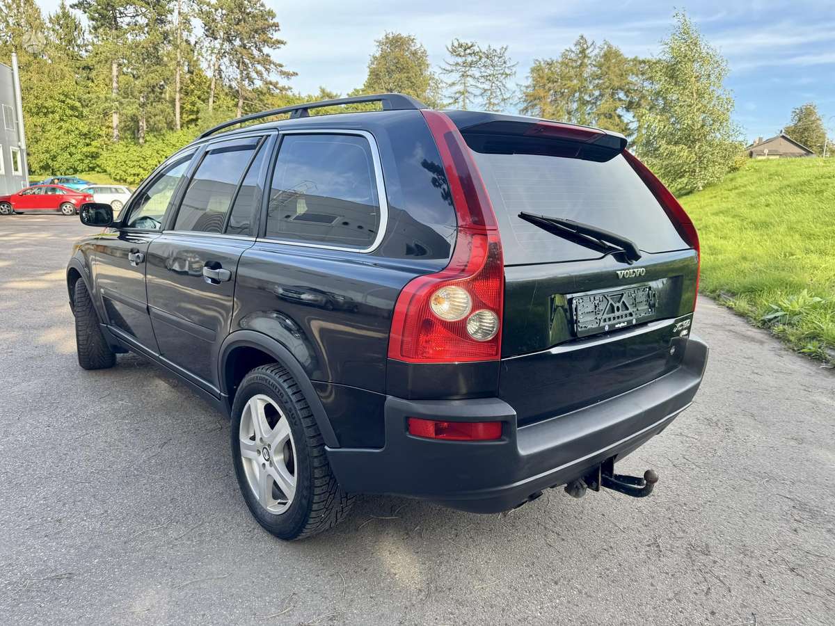 Volvo XC90 - 4