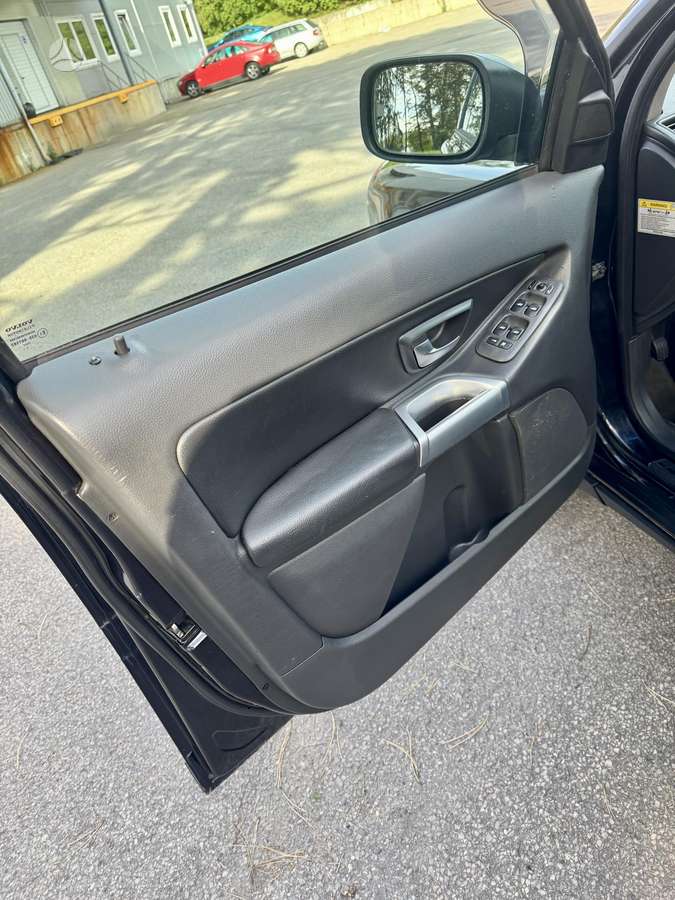 Volvo XC90 - 5