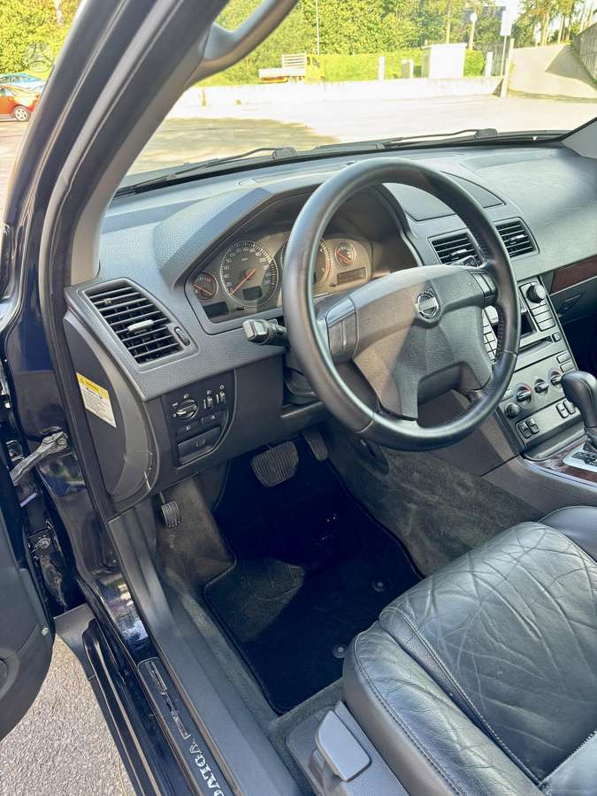 Volvo XC90 - 6