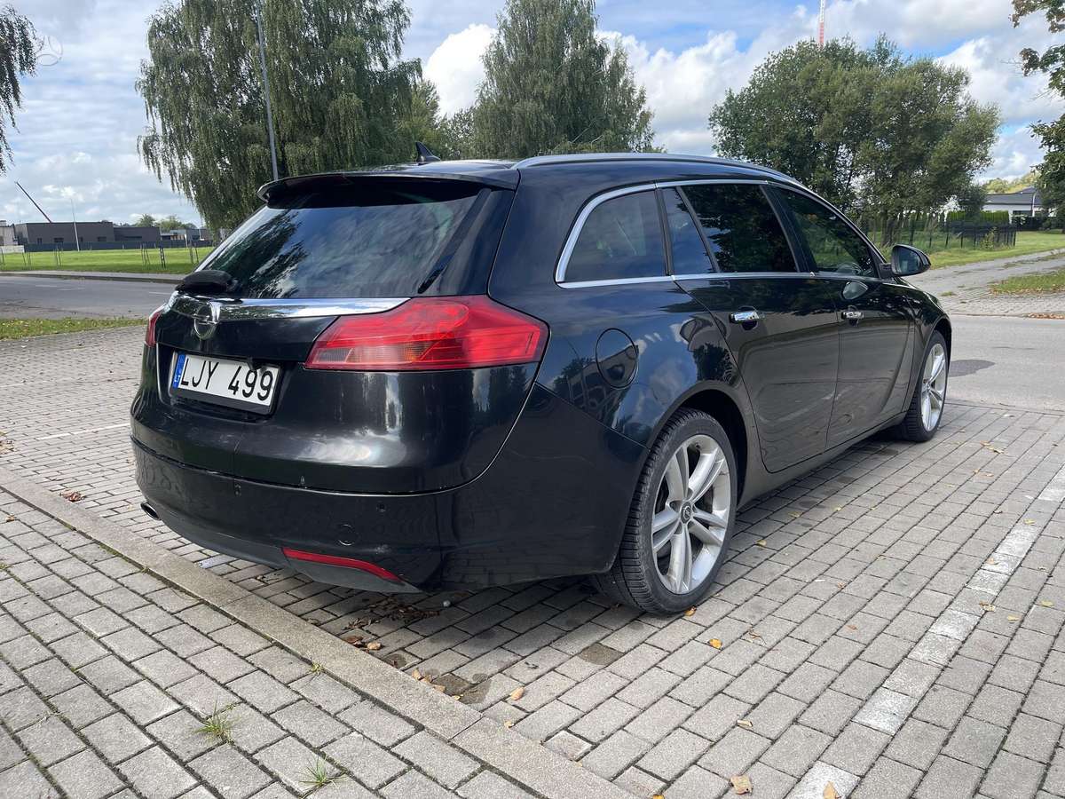 Opel Insignia, 2.0 l., Универсал