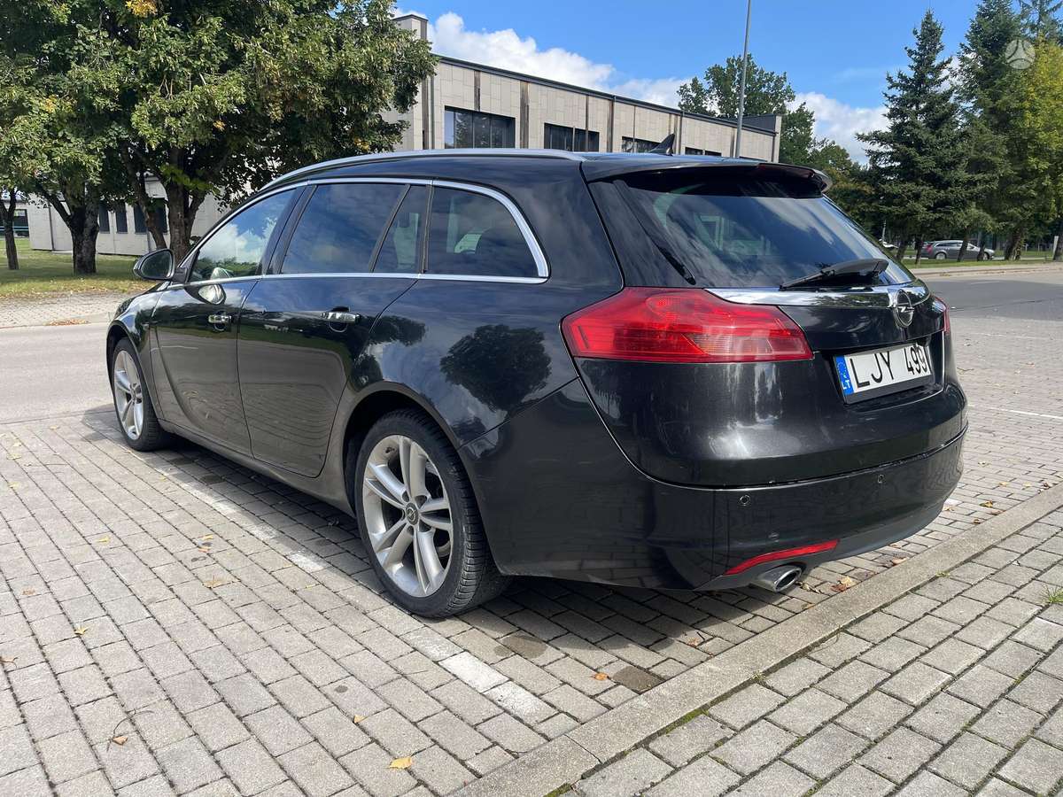 Opel Insignia, 2.0 l., Универсал