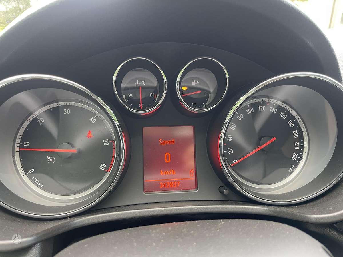Opel Insignia, 2.0 l., Универсал